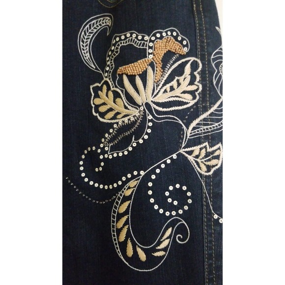 Dana Buchman Floral Embroidery Boot Cut Jeans Size 8 NWT - Picture 2 of 14